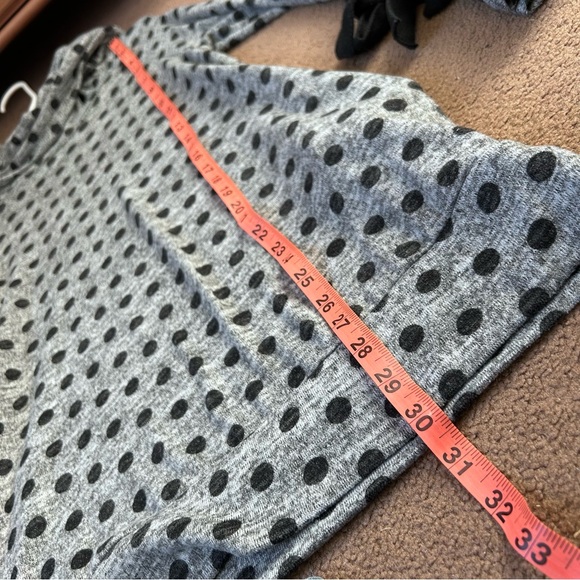 White Birch Gray w Black Polka Dots Women’s Top Long Sleeved w Bows Cowl Neck - Picture 4 of 9